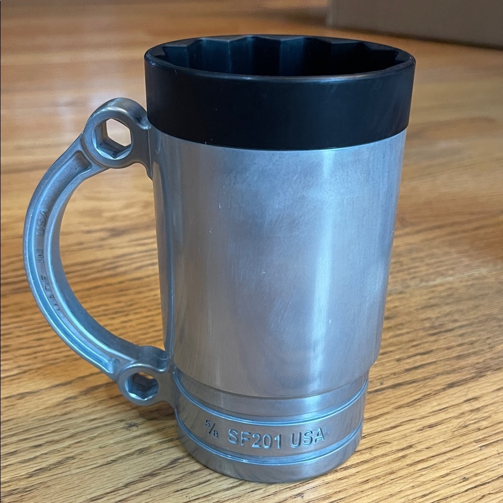 Snap-on 95th Anniversary Silver Mugs - Picture 4 of 5